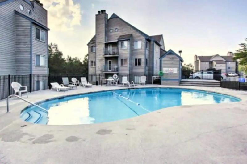 Gatlinburg condo swimming pool Top Of The Smokies. at Top of the Smokies in Gatlinburg TN