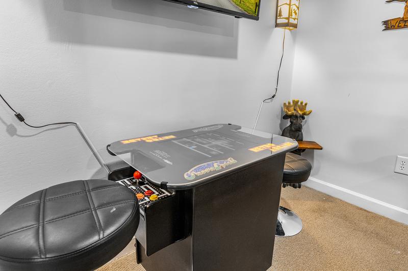 Condo's Tabletop Multi-Game Arcade Gatlinburg condo's tabletop multi-game arcade.