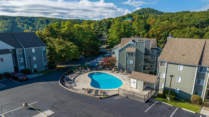 Summit Condos Gatlinburg Outdoor Pool Aerial Outdoor swimming pool at Gatlinburg's Summit Condos.