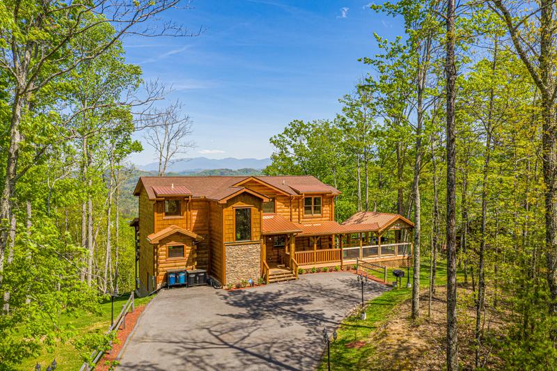 5 bedroom cabin with large parking area. at The Appalachian in Gatlinburg TN