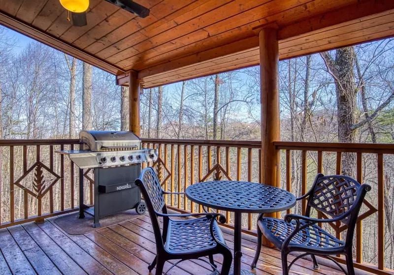 Image showcasing The Secluded Hideaway :: Smoky Mountain Dream Vacations