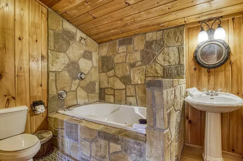 Picture of The Secluded Hideaway :: Smoky Mountain Dream Vacations