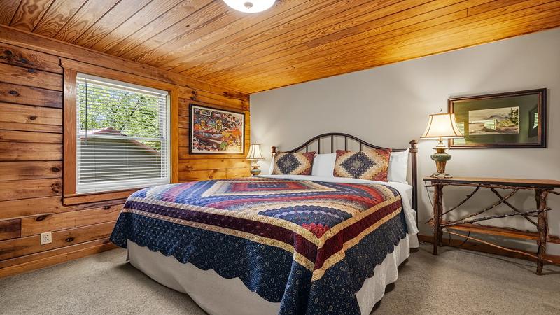 American Gem Second cabin bedroom with king size bed.