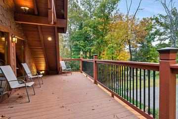 Cabin rental in the Tennessee Smokies. at Alpine Oasis in Gatlinburg TN