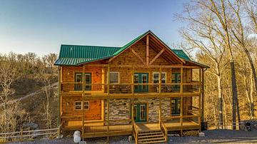 Morning View, a Smoky Mountains cabin rental getaway! at Morning View in Gatlinburg TN