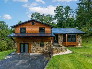 Mountain Creek View | Smoky Mountain Cabin Rentals