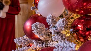 Rental cabin Christmas tree. at Morning View in Gatlinburg TN