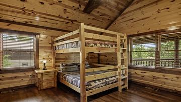 Queen Sized Cabin Bunks Queen sized bunk beds at your big cabin in the Smokies.