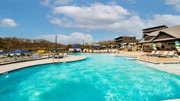 Smith Creek Resort Waterpark offers guest a large swimming pool.