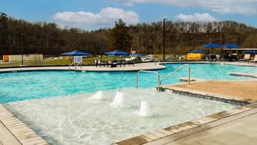 Smith Creek Resort also has a shallow area for dipping in your feet or slightly getting wet.