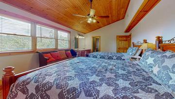 Roomy 4th Bedroom Roomy 4th bedroom with two queen size beds.